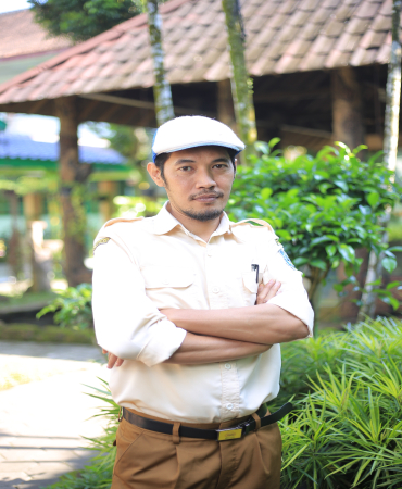 ARIEF SETIAWAN, S.Pd