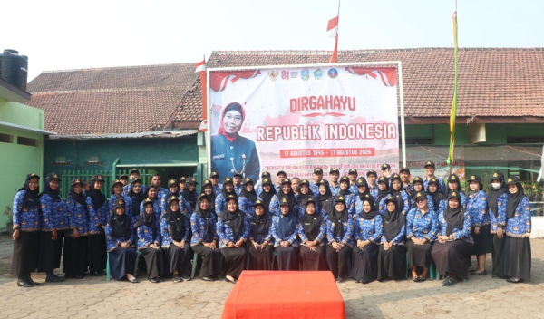 Khidmat dan Penuh Semangat, SMAN 6 Kota Malang Gelar Upacara Peringatan HUT Ke-81 Kemerdekaan Republik Indonesia
