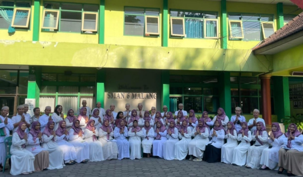 Semarak Maulid Nabi Muhammad SAW, SMAN 6 Kota Malang Gelar Kegiatan Keagamaan di Masjid An Nur Al Muqrimin